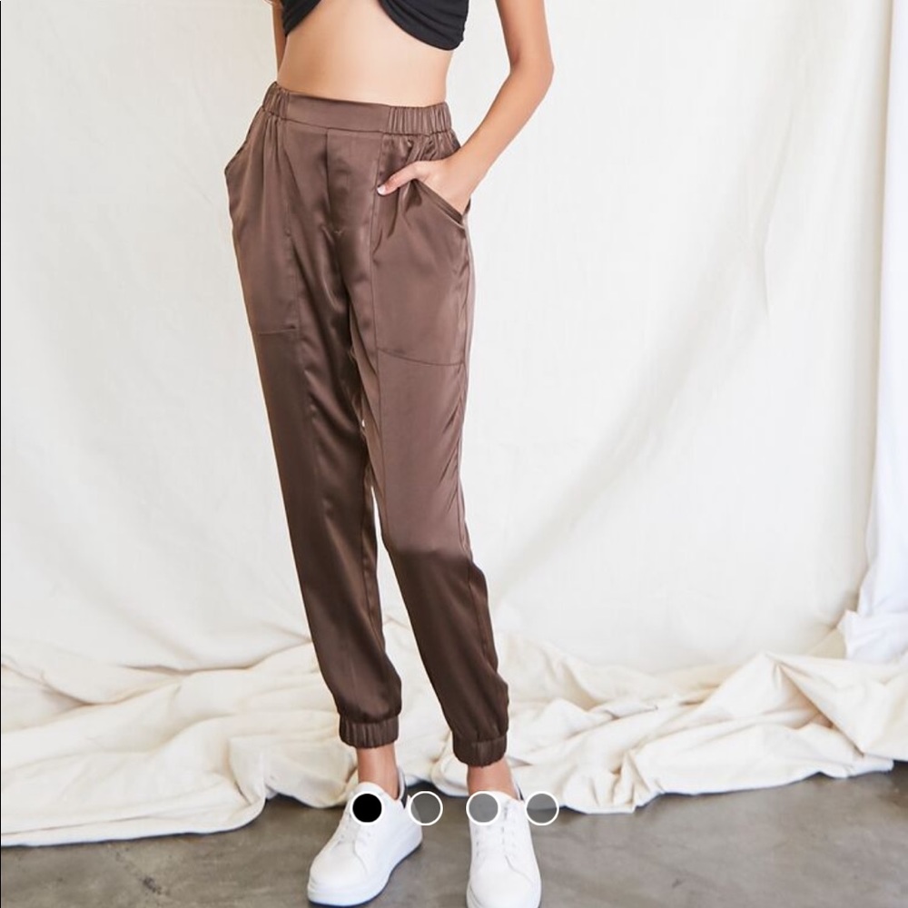 Silky joggers